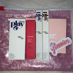 glossier bundle!